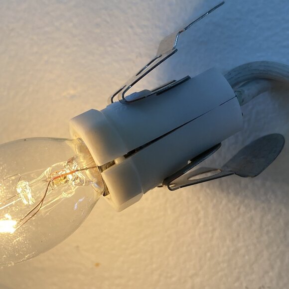 Illuminated Virgin Mary Porcelain Sculpture - Picture 8 of 10